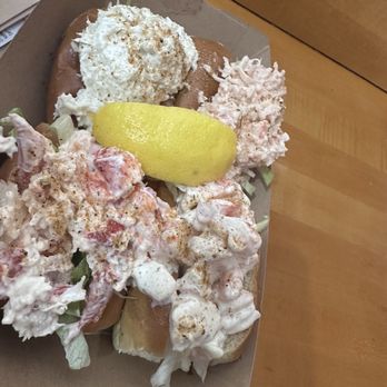Wicked Lobsta - Sampler rolls - Seafood Near Me - Boston, Massachusetts