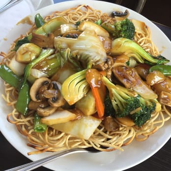 Nomad Asian Bistro - Pan fried noodles with veggies - Chinese Near Me - Long Beach, California