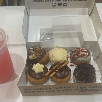 Peace Love And Little Donuts - Coffee Roasteries Near Me - St. Augustine, Florida
