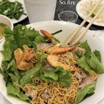 Ghien Mi Go - Mi kho with shrimp, thit (meat) - Noodles Near Me - Westminster, California