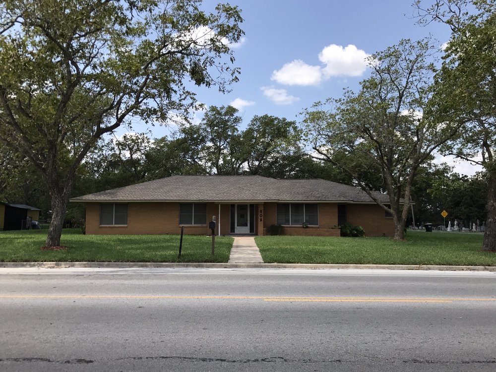 Slide of Williams Roofing and Exteriors