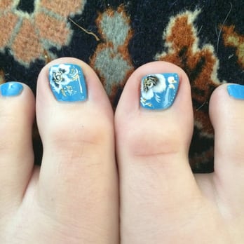 Marvelous Nails & Spa - Perfect flower design from Tina - Nail Salons Near Me - Belmont, California Marvelous Nails & Spa - Perfect flower design from Tina - Nail Salons Near Me - Belmont, California