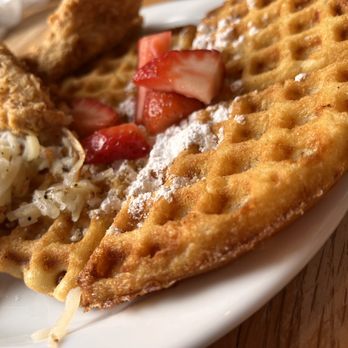 b&D’s - Chicken and waffles - Breakfast & Brunch Near Me - Park City, Utah b&D’s - Chicken and waffles - Breakfast & Brunch Near Me - Park City, Utah