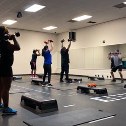 Kinetix Fitness Center - Saturday morning boot camp