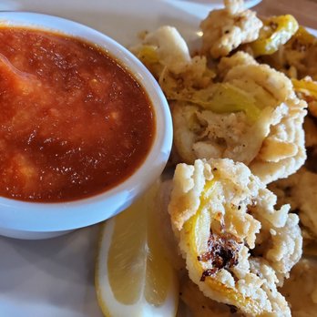 Giordano's - Calamari - Pizza Near Me - Beavercreek, Ohio