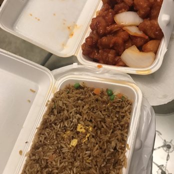 Golden Wok Chinese Restaurant - rice and chicken - Chinese Near Me - Toronto, Ontario Golden Wok Chinese Restaurant - rice and chicken - Chinese Near Me - Toronto, Ontario