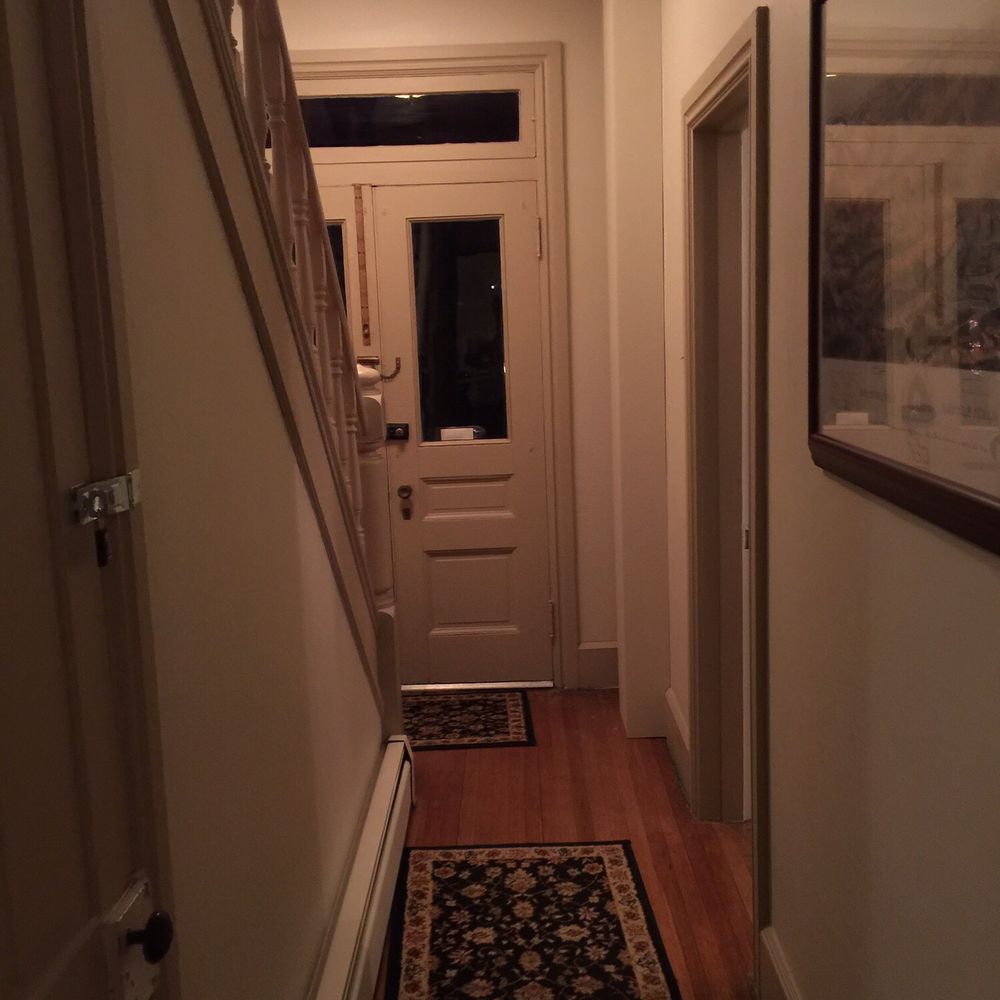 The Brickhouse Inn - Entry - Hotels Near Me - Gettysburg, Pennsylvania
