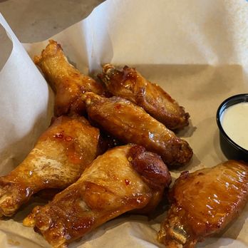 Rufe Snow - Naked wings - Burgers Near Me - Watauga, Texas Rufe Snow - Naked wings - Burgers Near Me - Watauga, Texas