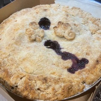 Beech Hill Farm - Blueberry pie - Farmers Market Near Me - Mt Desert, Maine