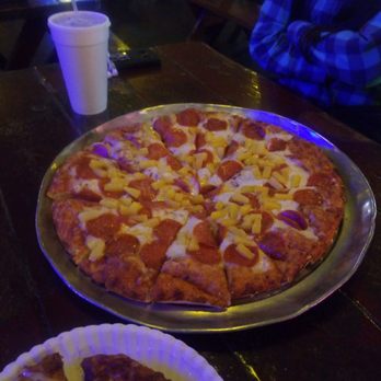 Pizzaville - Pizza Near Me - Bakersfield, California