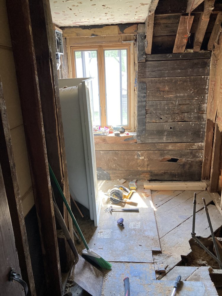 Slide of J&J'S Remodeling