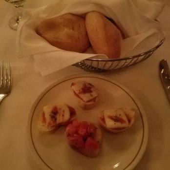 Trattoria Trestevere - Bruschetta - Italian Near Me - Montreal, Quebec Trattoria Trestevere - Bruschetta - Italian Near Me - Montreal, Quebec