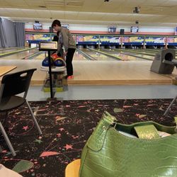 Sparetime Lanes - Bowling