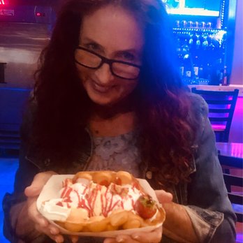 Broken Plate Kitchen - The delicious Strawberry Cheesecake Bubble waffle. Great!  Chunks of cheesecake in fantastic vanilla ice cream and strawberry sauce. - Breakfast & Brunch Near Me - Corolla, North Carolina