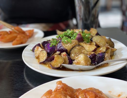 Jiayuan Dumpling House by null