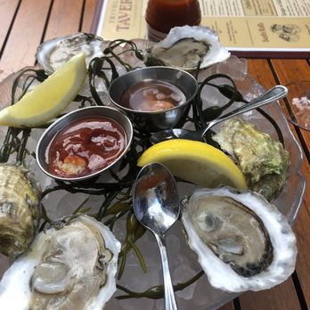 Trivoli Tavern - Oysters - American Near Me - Chicago, Illinois Trivoli Tavern - Oysters - American Near Me - Chicago, Illinois