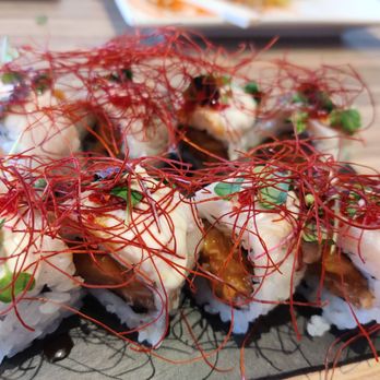 Top Sushi - Kamille Roll - Sushi Bars Near Me - Tomball, Texas