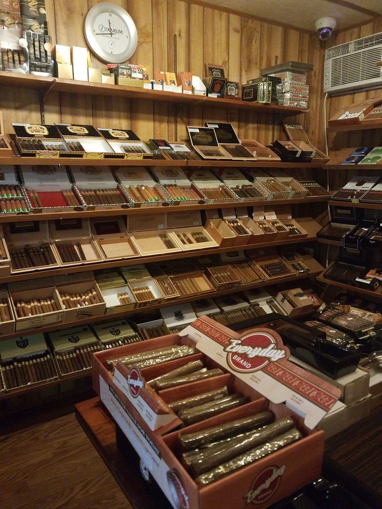 TEJAS SMOKE DEPOT Updated September 2024 1639 W US Hwy 290