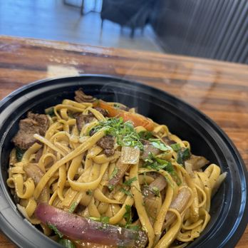Mi Corralito - Tallarin Saltado de Carne - Peruvian Near Me - Chandler, Arizona