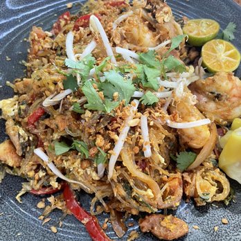 Star Noodle - Pad Thai - Asian Fusion Near Me - Lahaina, Hawaii Star Noodle - Pad Thai - Asian Fusion Near Me - Lahaina, Hawaii