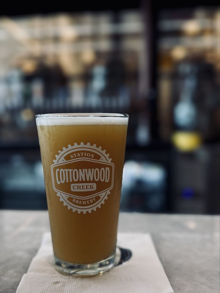 Cottonwood Creek Brewery