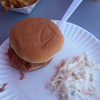 Famous Uncle Al's - Hot Dogs Near Me - Chesapeake, Virginia