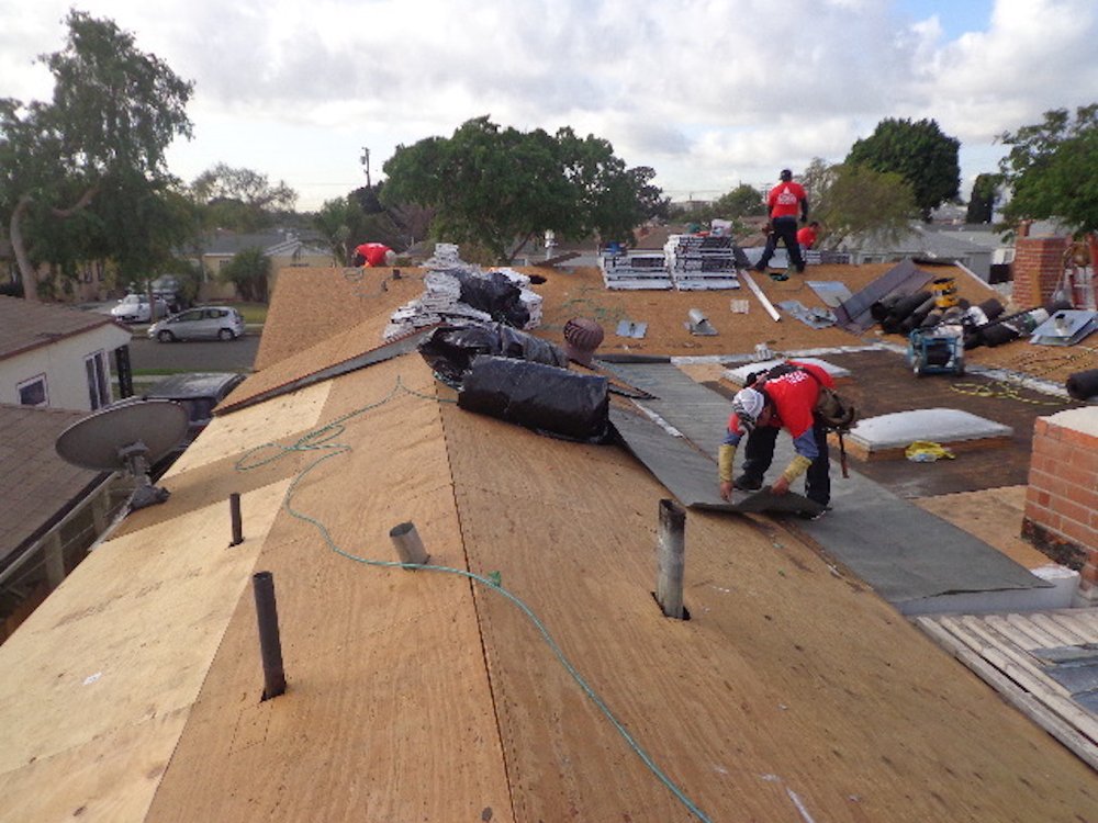 Slide of Capitol Roofing