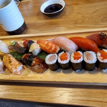 Takara Sushi - Deluxe sushi - Sushi Bars Near Me - Burnaby, British Columbia Takara Sushi - Deluxe sushi - Sushi Bars Near Me - Burnaby, British Columbia