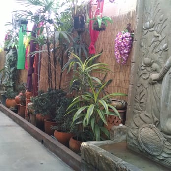 President Thai - Outside Patio and seating. Very nice - Thai Near Me - Pasadena, California