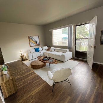 Mainstreet Equity - Riverside Estates Apartments - Property Management Near Me - Calgary, Alberta Mainstreet Equity - Riverside Estates Apartments - Property Management Near Me - Calgary, Alberta
