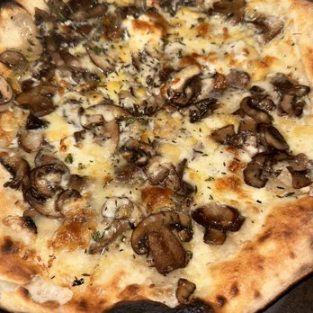 Gjelina - Mushroom truffle pizza - New American Near Me - Venice, California Gjelina - Mushroom truffle pizza - New American Near Me - Venice, California