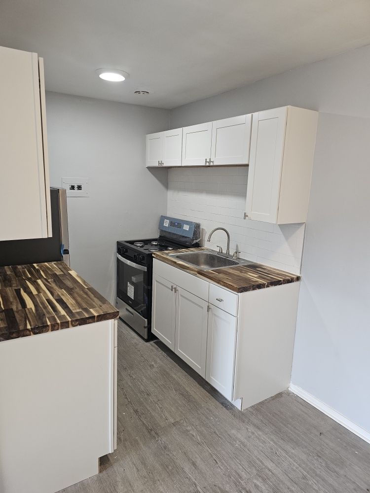 Slide of TD'S Renovations