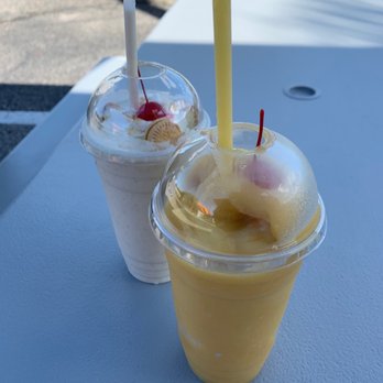Frappe Xscape - Tamarind/Mango & Cameo/Cheesecake Frappes - Food Trucks Near Me - Ruskin, Florida