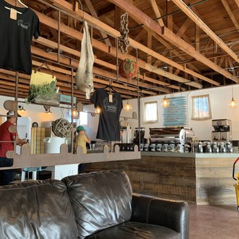 Deltina Coffee Roasters - Sitting area - Coffee & Tea Near Me - Oceano, California