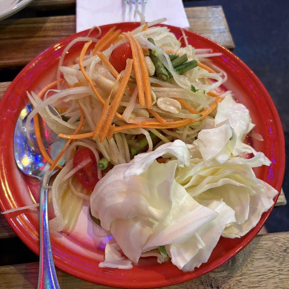 Lung Yai Thai Tapas - Papaya salad - Tapas/Small Plates Near Me - Miami, Florida Lung Yai Thai Tapas - Papaya salad - Tapas/Small Plates Near Me - Miami, Florida