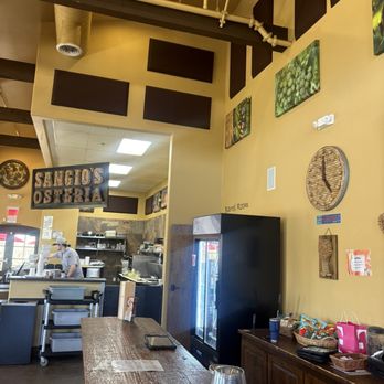 Cougar Vineyard & Winery - Wineries Near Me - Temecula, California