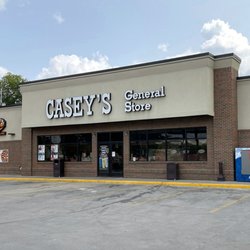 Casey's - Building Exterior