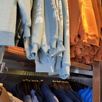 Carhartt - Hoodies - Women's Clothing Near Me - South Windsor, Connecticut Carhartt - Hoodies - Women's Clothing Near Me - South Windsor, Connecticut