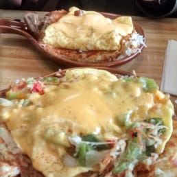 Denver skillet in the foreground. Sausage skillet in the background.