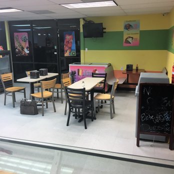 La Fuente Neveria - Inside of business with seating area and TV set - Ice Cream & Frozen Yogurt Near Me - Mesquite, Texas La Fuente Neveria - Inside of business with seating area and TV set - Ice Cream & Frozen Yogurt Near Me - Mesquite, Texas