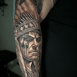 Tatuajes de Reyes - Tatuaje hecho por indio reyes de un indio americano en sombras