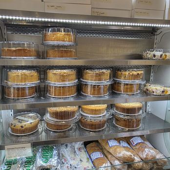 Chaves Bakery & Deli - Bakeries Near Me - Fairfield, Connecticut