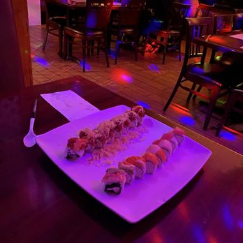 Meiga Sushi - Red Dragon (8 Pieces) Rainbow (8 Pieces) - Sushi Bars Near Me - San Bernardino, California