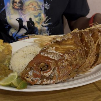Grillers Puerto Rico - 2.5 bs Whole Snapper - Latin American Near Me - Orlando, Florida Grillers Puerto Rico - 2.5 bs Whole Snapper - Latin American Near Me - Orlando, Florida