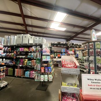 Heiskell's Feed Depot - Pet Stores Near Me - Visalia, California Heiskell's Feed Depot - Pet Stores Near Me - Visalia, California