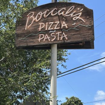 Boccali's Pizza & Pasta - Signage - Pizza Near Me - Ojai, California