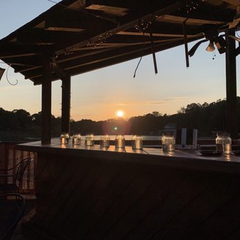The Copper Kettle - American Near Me - Moneta, Virginia