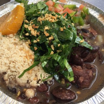 Boteco - Feijoada (Black Beans & Pork Stew, Rice, Farofa, Collard Greens, Oranges, $14)- 2/5 stars - Food Trucks Near Me - Austin, Texas