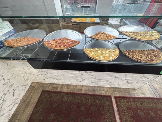 Iffys Hot wings & Pizza Italia 🇮🇹 by null