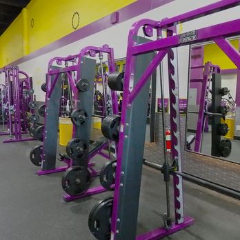 Planet Fitness - Weights - Gyms Near Me - Fairfield, New Jersey